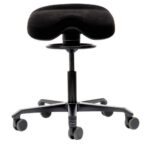Activo stol – Ergonomisk siddekomfort i sort alcantara